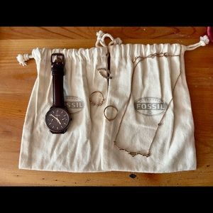 NWOT Fossil Burgundy Watch AND Jewelry Set in Rose Gold!